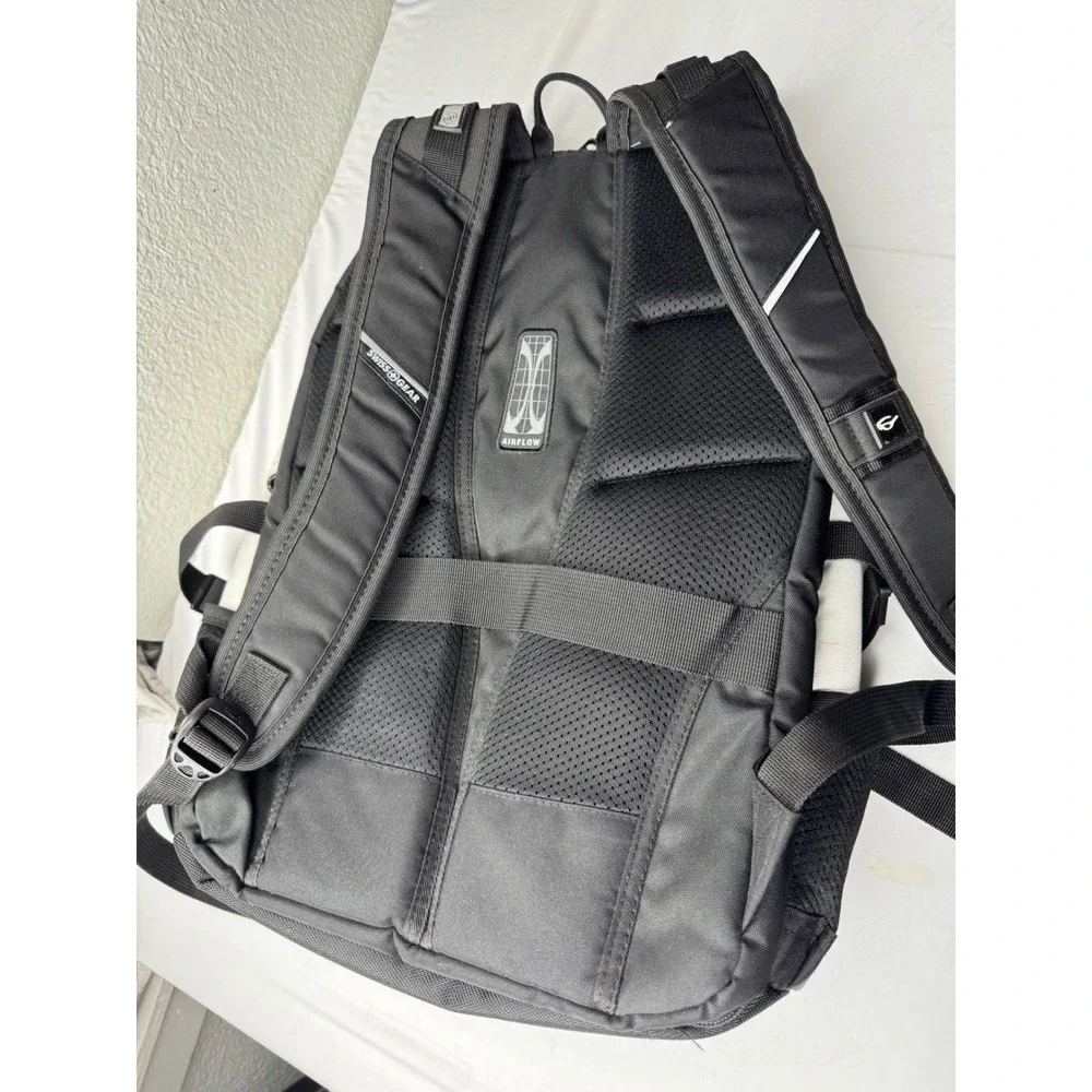 SwissGear ScanSmart Laptop Backpack Black White TSA Friendly Travel Bag